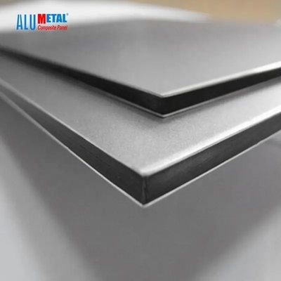 Panel Komposit Aluminium PVDF Kontemporer ISO9001 4mm Aluminium Composite Panel