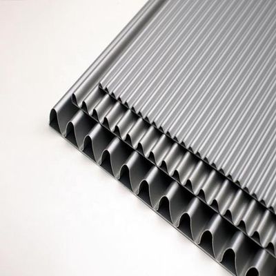 1500 X 4000 Mm A2 FR Lembaran Atap Aluminium Bergelombang Panel Komposit Untuk Atap LDPE