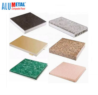 5800mm Timbul 0,02mm Aluminium Honeycomb Panel Panel Bahan Komposit A2 Tahan Api