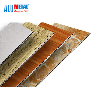 3D Eksterior Berlubang 1220mm Aluminium Corrugated Panel ACM Aluminium Composite Panel 8mm