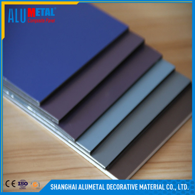 Kustom 2mm PVDF Aluminium Composite Panel Beberapa Lapisan Untuk Arsitektur