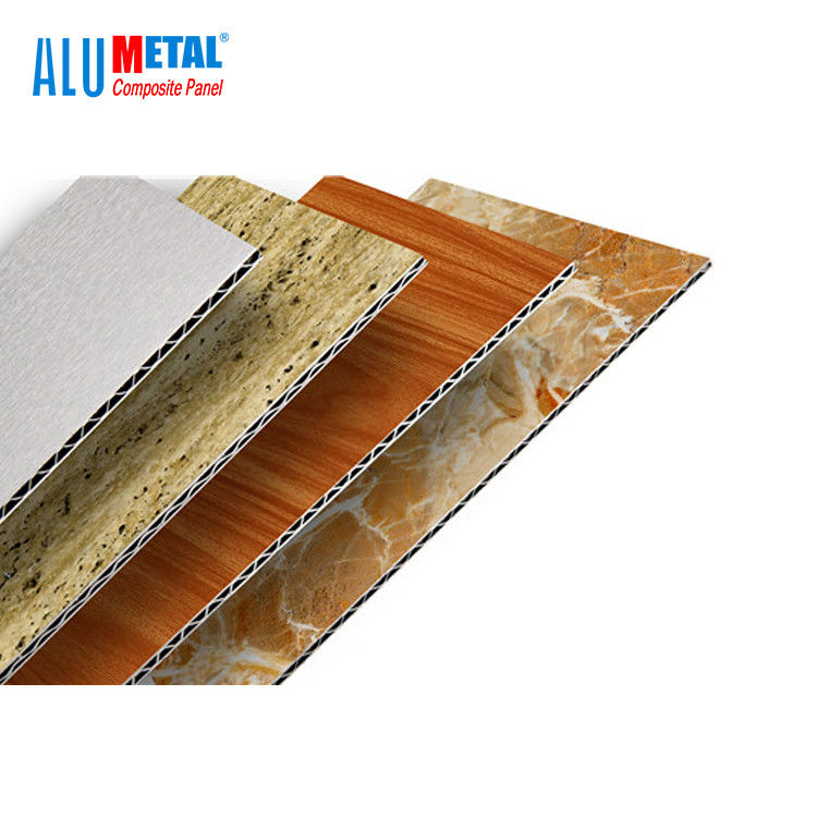 3D Eksterior Berlubang 1220mm Aluminium Corrugated Panel ACM Aluminium Composite Panel 8mm